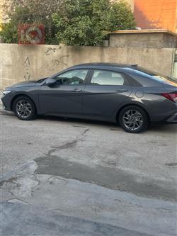 هیوندای ئەلەنترا